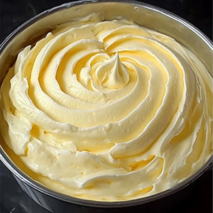 Luscious Vanilla Pastry Cream: